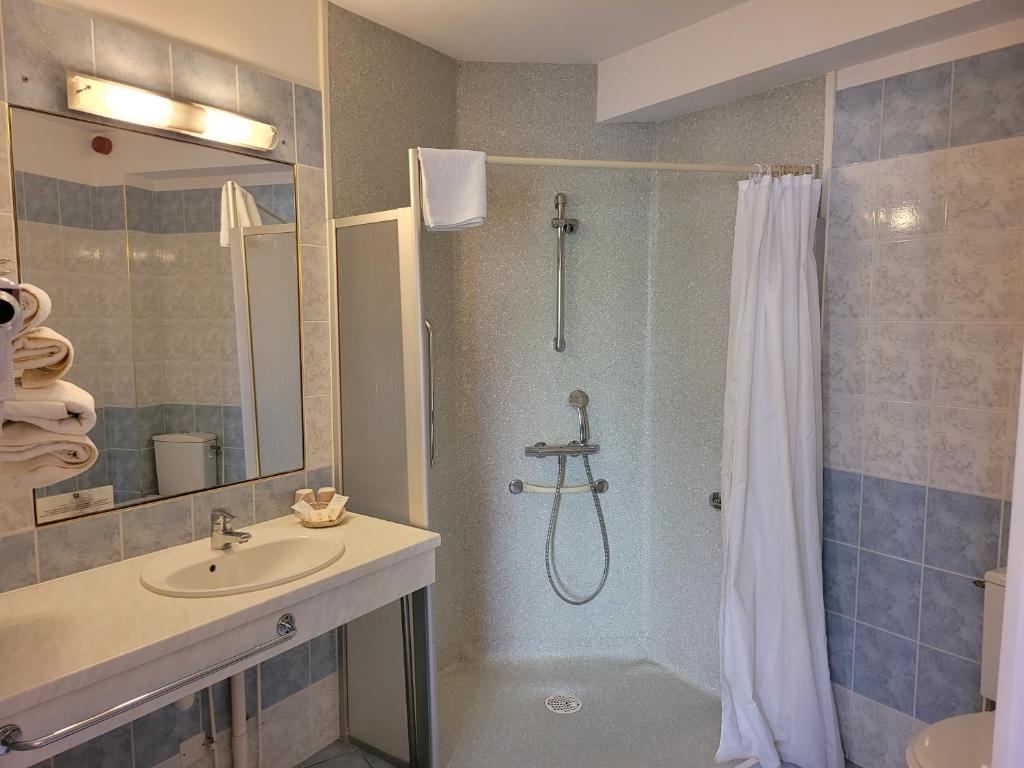 Kúpeľňa v ubytovaní L'AUBERGE DE L'OLIVE
