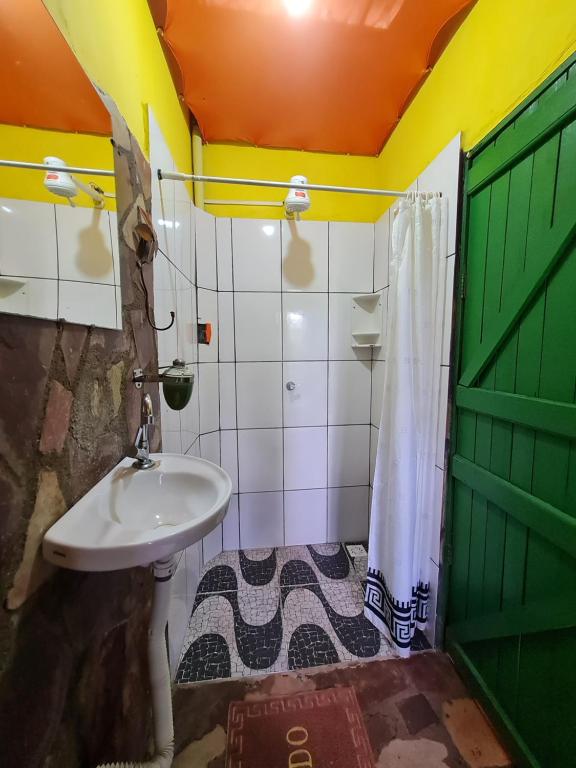 Koupelna v ubytování HI Hostel Chapada