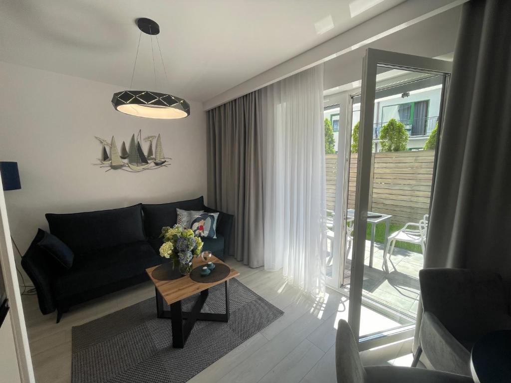 Port Mielno - Apartamento Con Vistas Al Jardín