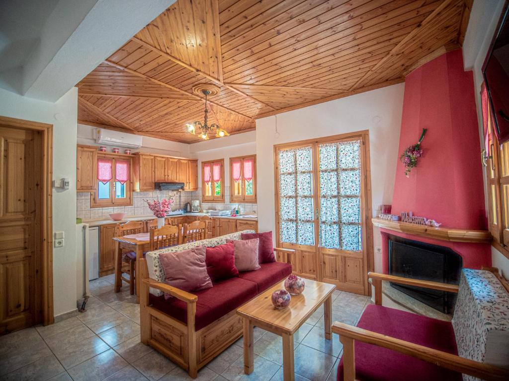 Posedenie v ubytovaní Cherry House in Damouchari with a sea view - Delicious Houses