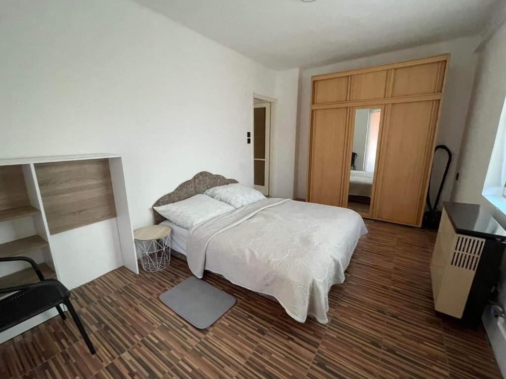 Fotografia z galérie ubytovania Kyra Apartman v destinácii Balatonboglár