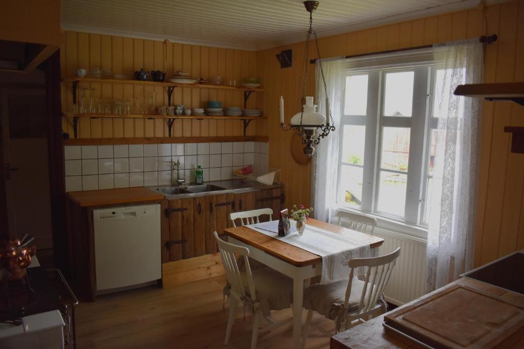 Kuchyň nebo kuchyňský kout v ubytování Esperöd Farm