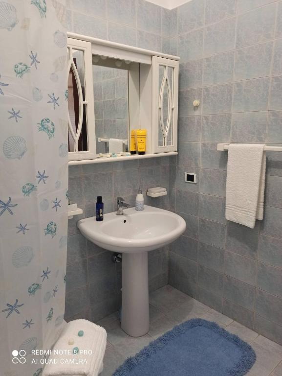A bathroom at NARDINA HOUSE