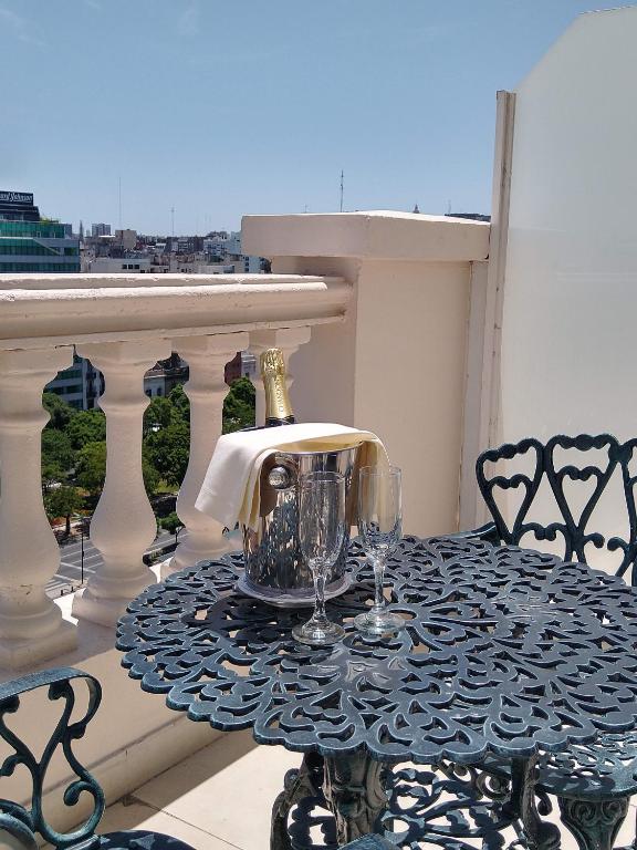En balkong eller terrasse på Scala Hotel Buenos Aires