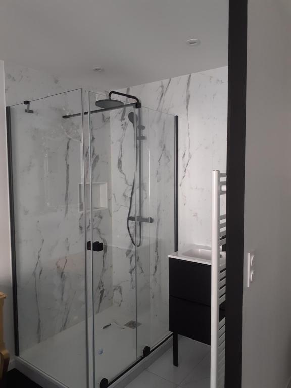 Kúpeľňa v ubytovaní Appartement OH! Duc de Sully