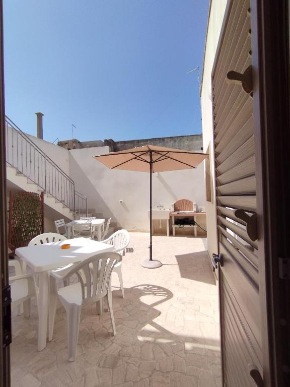 A balcony or terrace at Bed&Dreams in Salento Camera Matrimoniale con bagno privato