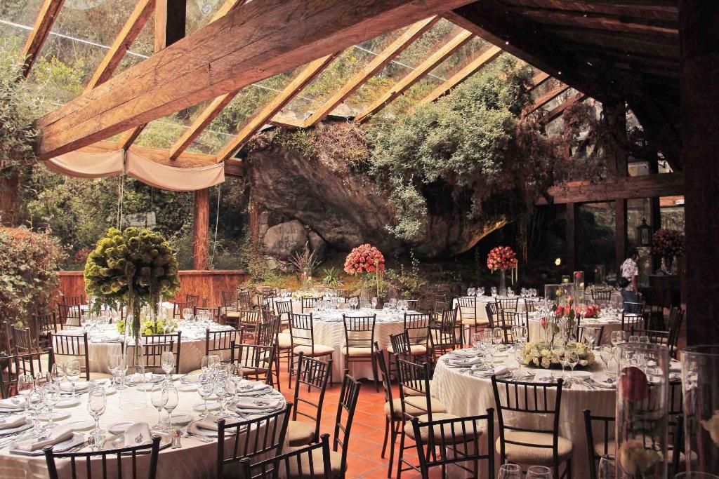 Restaurace v ubytování Hacienda Hostería Dos Chorreras