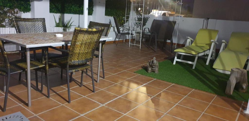 Posedenie v ubytovaní Nueva Torrequebrada