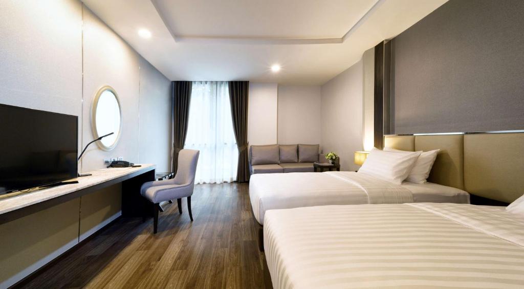 SureStay Plus by Best Western Sukhumvit 2 - Superior Twin Room