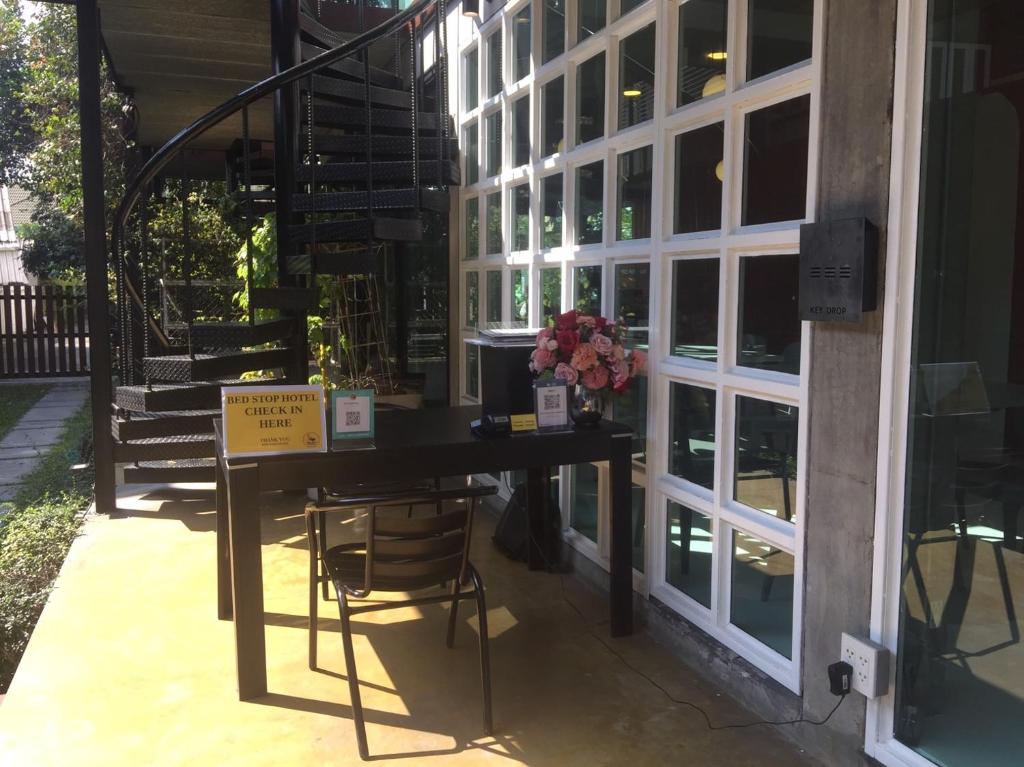 BED STOP Hotel Chiangmai - Resim 15