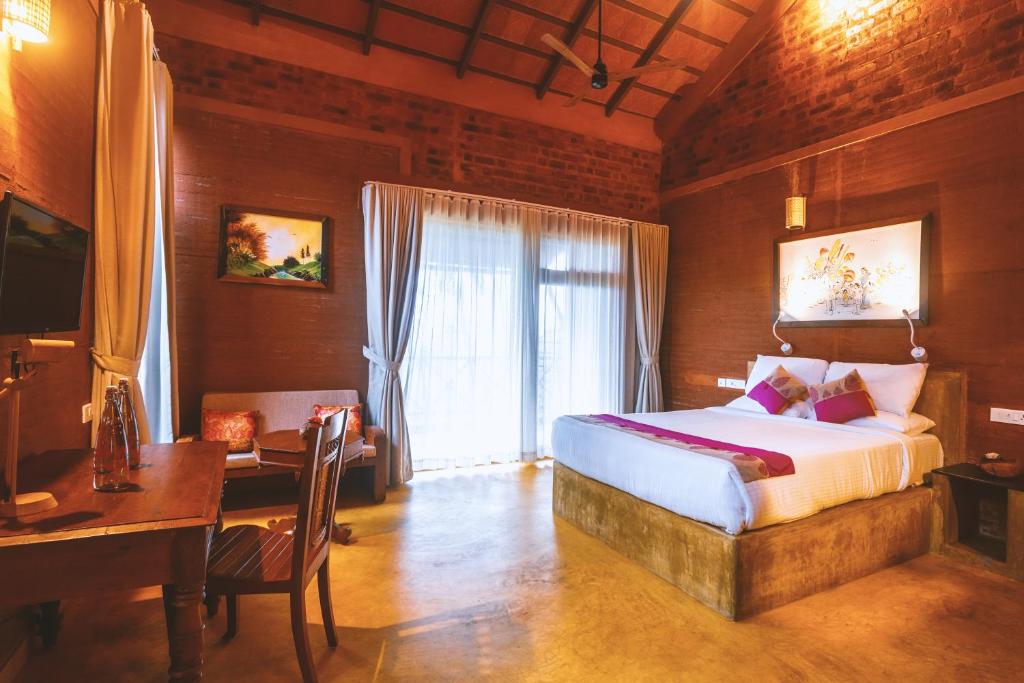 AMARA AYURVEDA RETREAT- Overlooking Evergreen Western Ghats an ecologically sustainable living space in Kovalam - Ayur Eart Vila Prmium