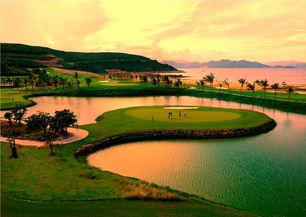 Phong cảnh thiên nhiên gần resort
