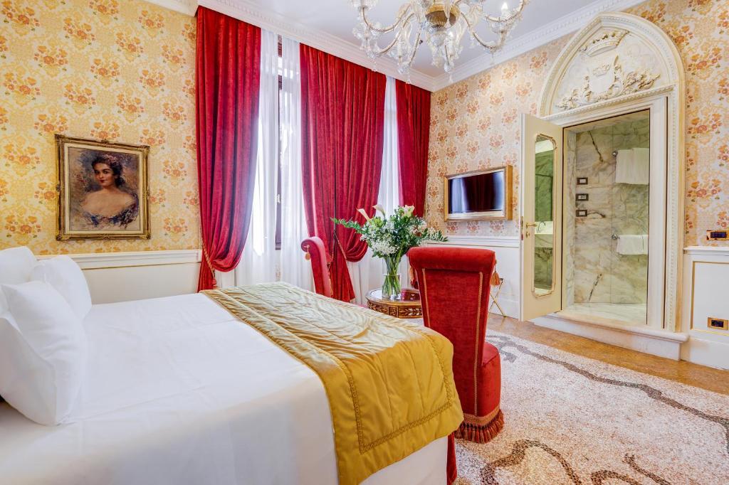 Hotel Ai Reali - Small Luxury Hotels of the World photo 3