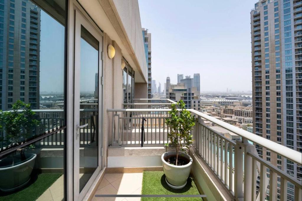 Fotografie z fotogalerie ubytování Condo at Heart of downtown next to Burj khalifa v Dubaji
