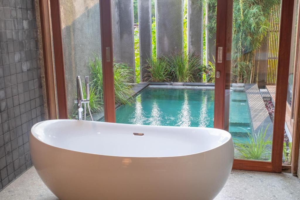 Tegal Sari Accommodation Ubud - Villa De Una Habitación Con Vista De Piscina
