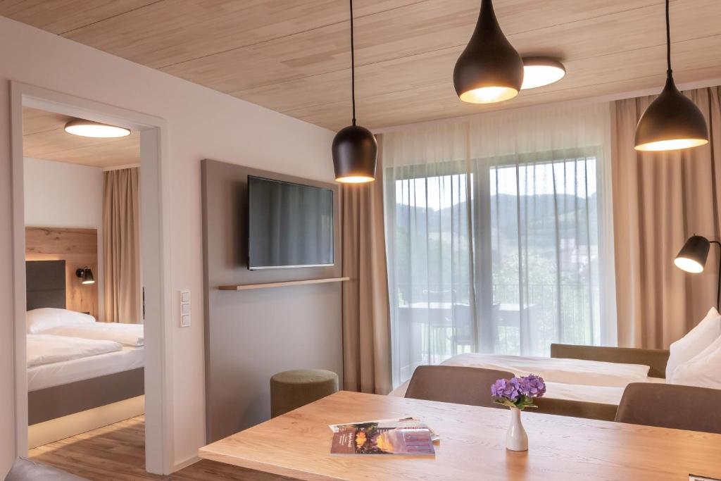 Goldener Adler Oberried - Hotel & Appartements - Deluxe Apartment