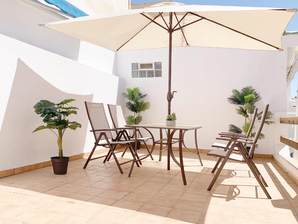 Premium Valdecasas Malagadevacaciones マラガ 22年 最新料金