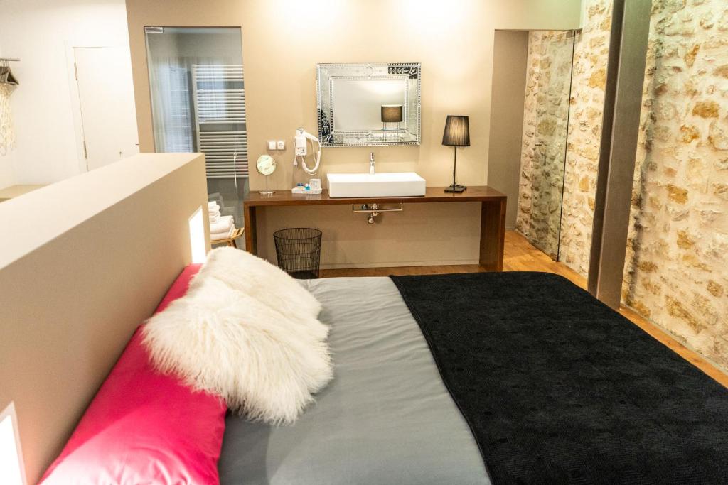 Hotel Boutique Abadia del Maestrat, Sarratella – Nove cijene ...