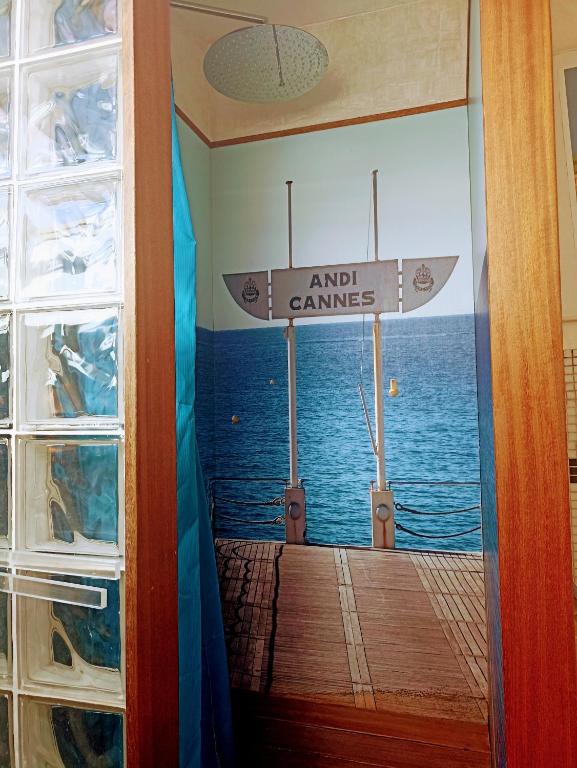 Fotografia z galérie ubytovania Superbe studio, en plein centre de Cannes ! v Cannes