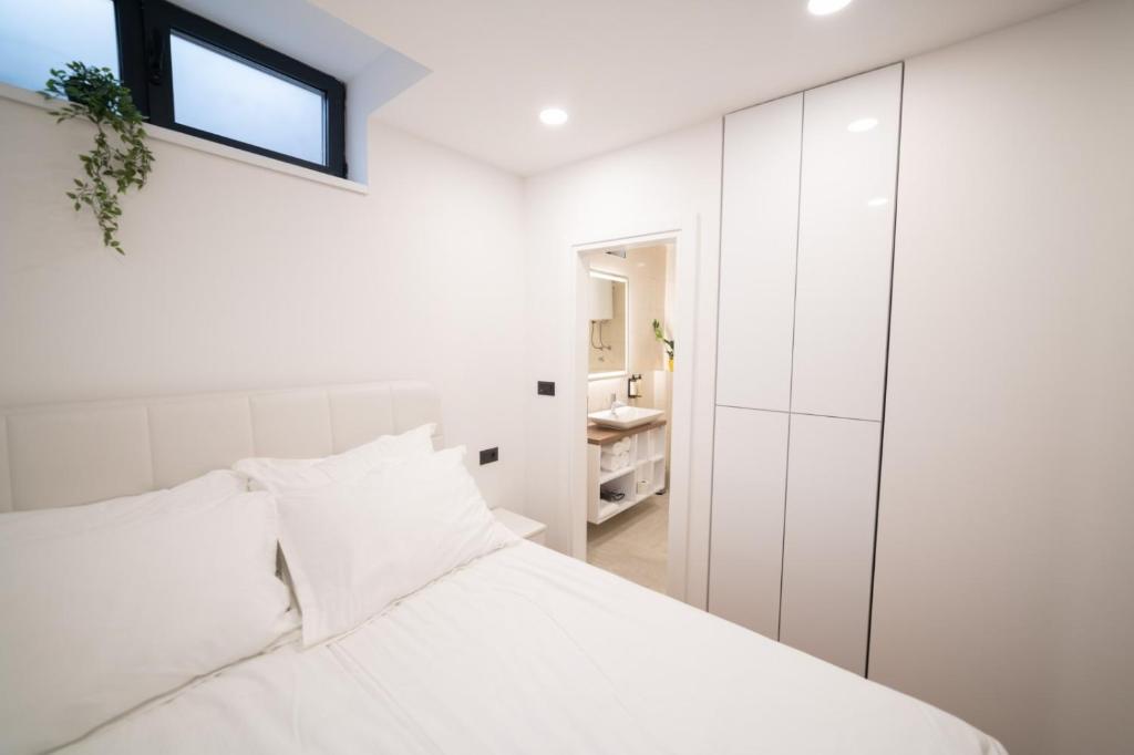 Luxury Apartments Una Sarajevo - Apartment