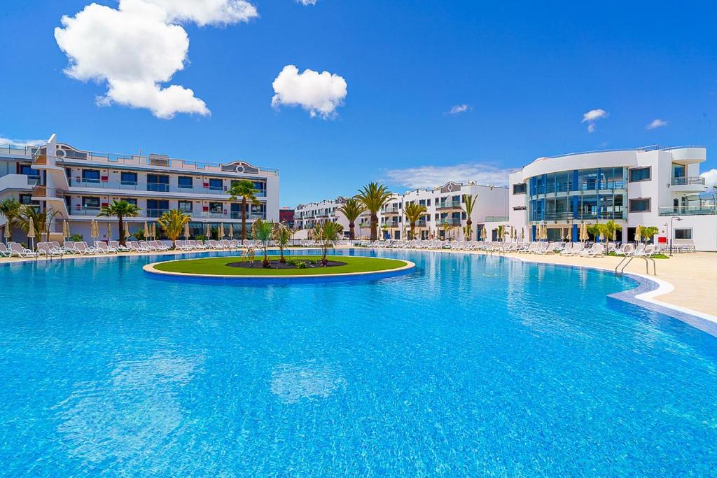 Foto de la galería de Hotel Cordial Marina Blanca en Playa Blanca