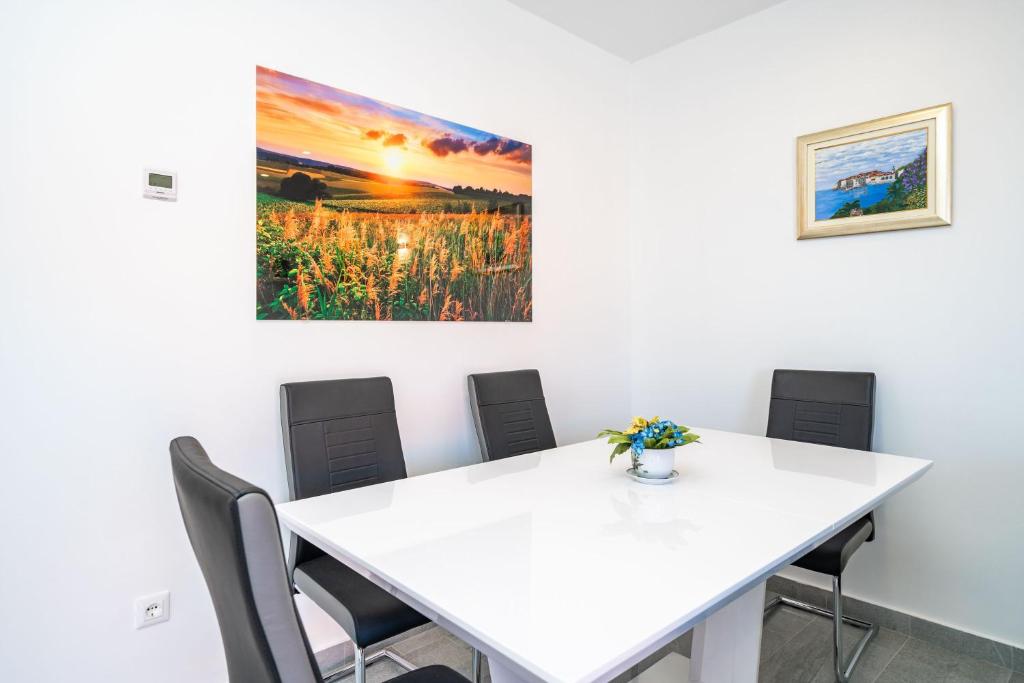 Fotografie z fotogalerie ubytování Andelic Sunset Apartments v Dubrovníku