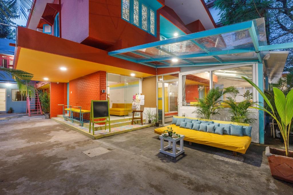 Fotografie z fotogalerie ubytování Locul Midtown-Indiranagar v destinaci Bengalúr