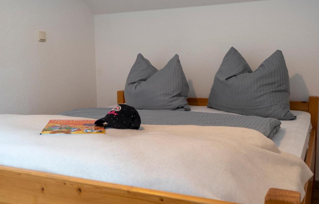 Ein Bett oder Betten in einem Zimmer der Unterkunft Pullman City Ferienpark