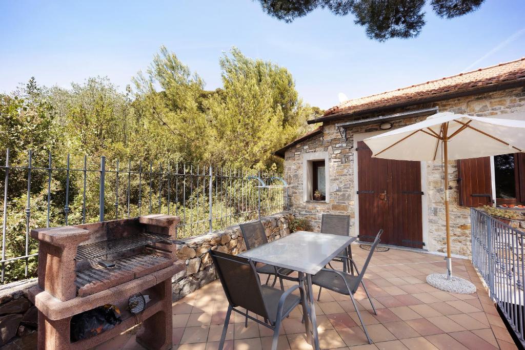 Patio alebo iná vonkajšia časť ubytovania Casale Filiberto Terrazza