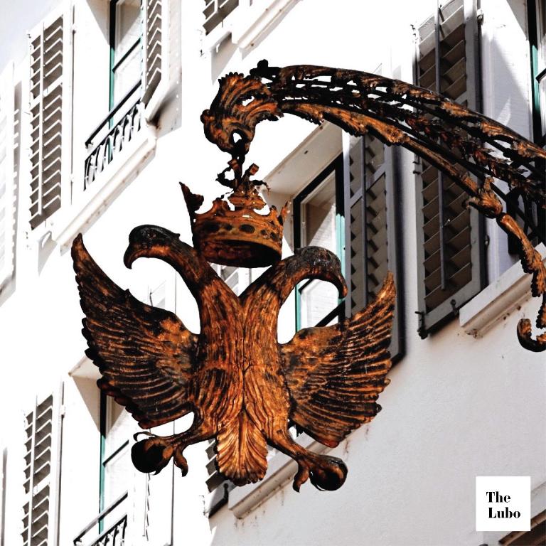 The Lubo - self check-in