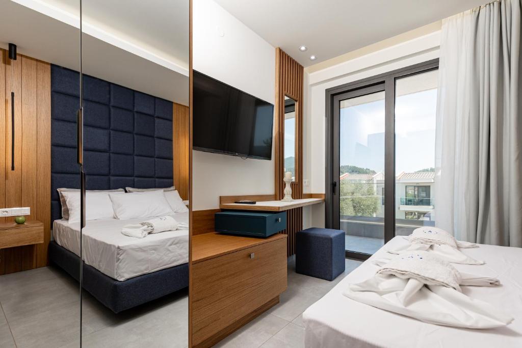 Anassa Blue Thassos - 1