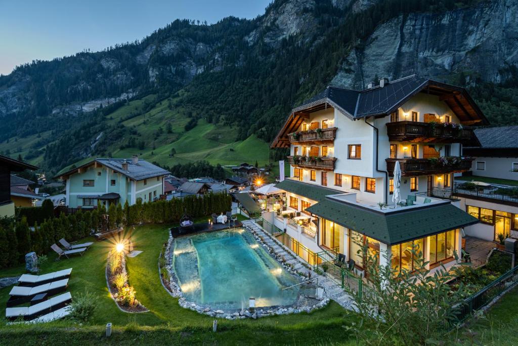 Üldine mäevaade või majutusasutusest Naturhotel Hüttenwirt im Grossarltal pildistatud vaade