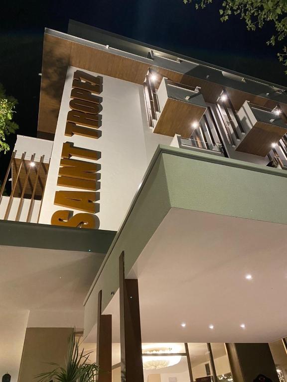Balkón nebo terasa v ubytování Hotel Saint Tropez