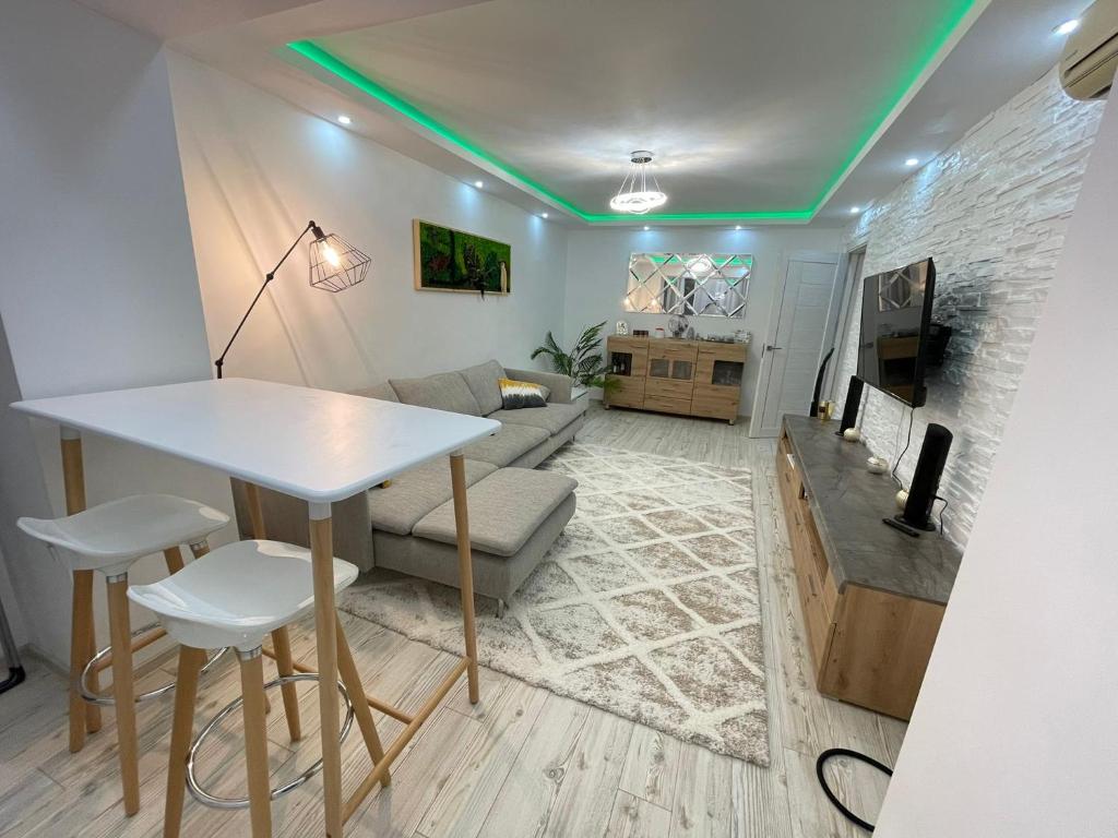 Gallery image of Apartament de LUX - Ultracentral Campina in Câmpina