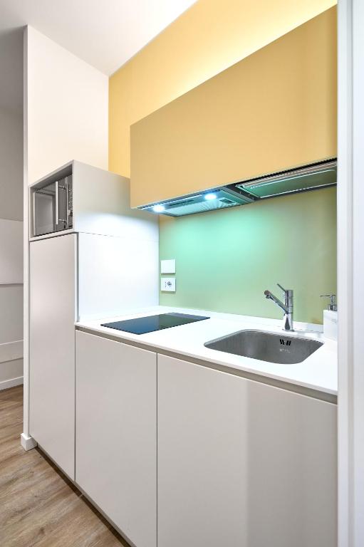 DONATELLO11 Milan Apartments by Hospity - 11