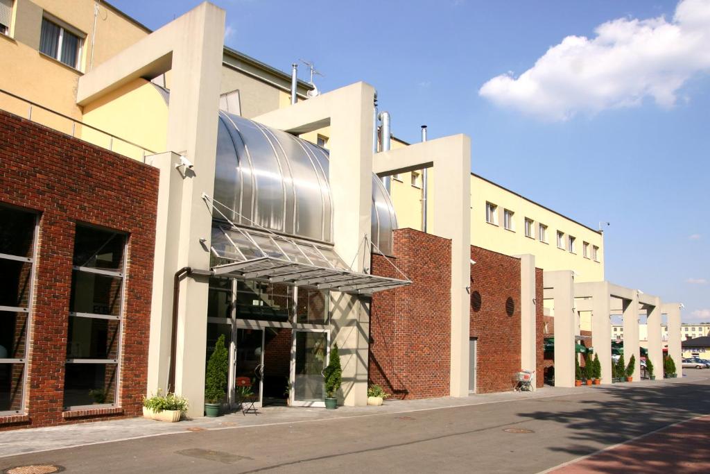 Budova, kde se hotel nachází