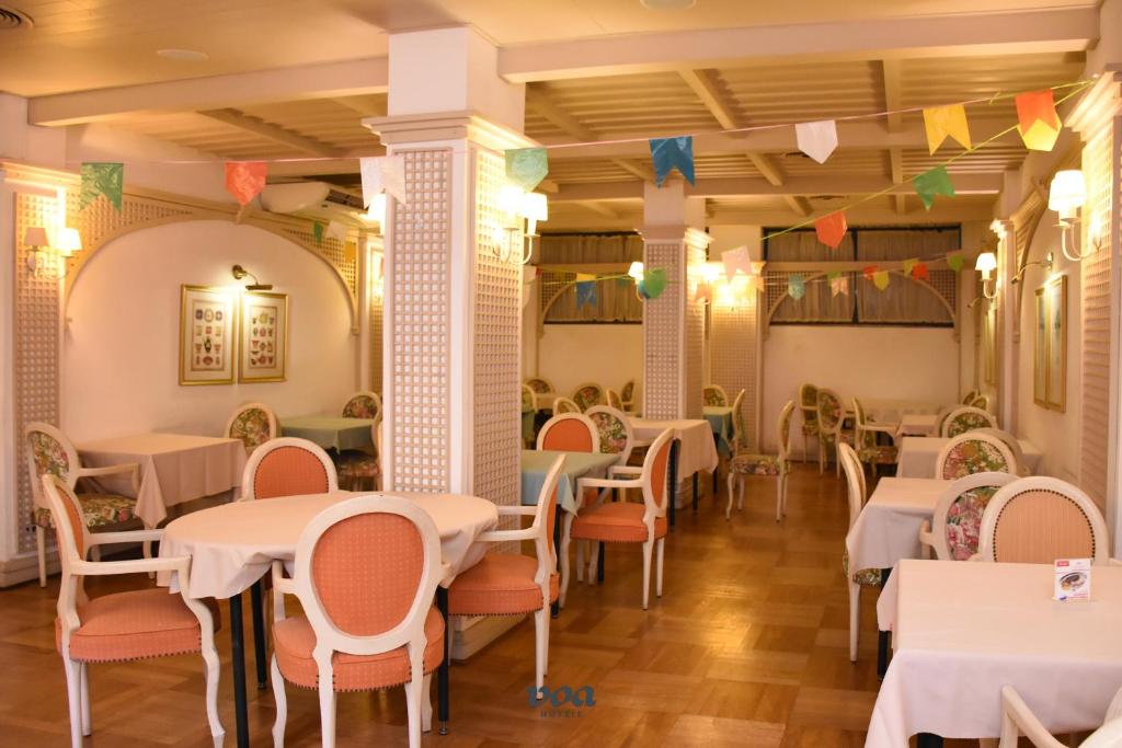 Restaurace v ubytování Lancaster Hotel by Castelo Itaipava
