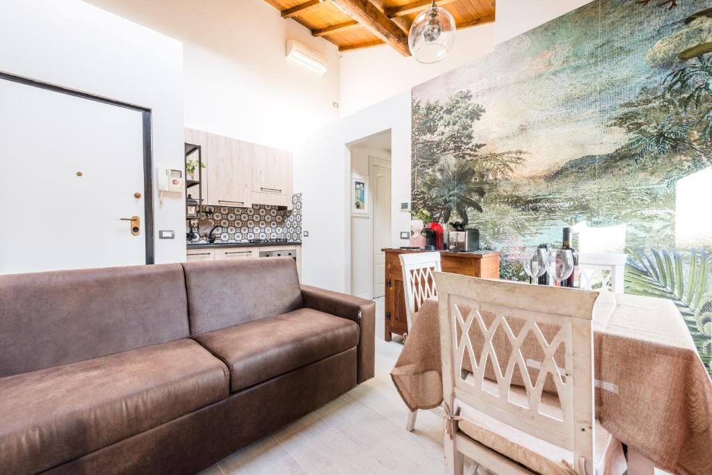 Gli specchi - Steps to the walls - 2 SmartTV - 14