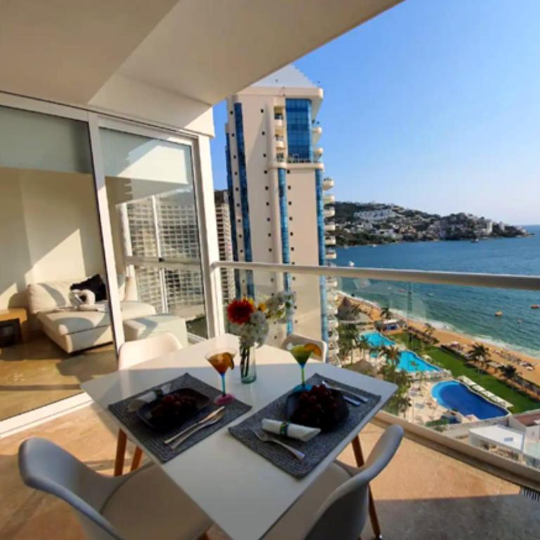 En balkon eller terrasse på Apartamento Frente al Mar en Acapulco