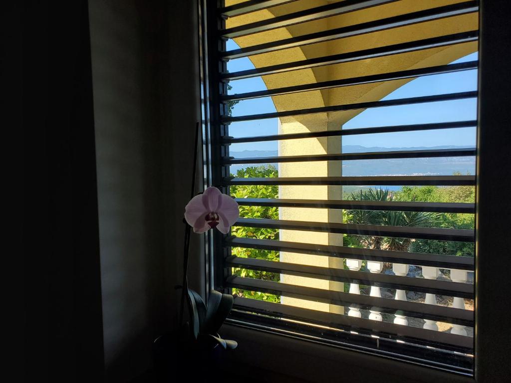 Zdjęcie z galerii obiektu Hilltop Villa Risika w mieście Risika