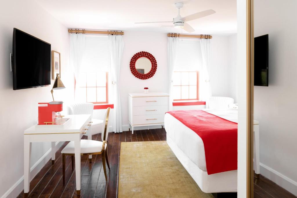 The Vendue, Downtown Art Hotel - Re VENDUTO RE
