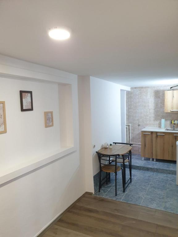 Köök või kööginurk majutusasutuses Fenix Apartman II
