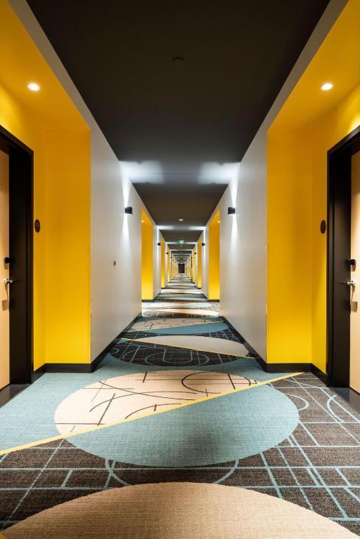 Downtown Grand Hotel & Casino photo