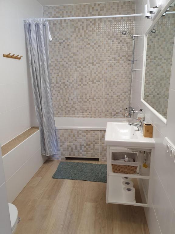 Koupelna v ubytování Surf Inn