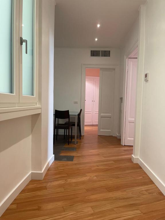 Kép VIA DANTE APARTMENT szállásáról Milánóban a galériában
