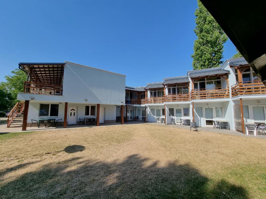 Budova, kde se ubytování v soukromí nachází