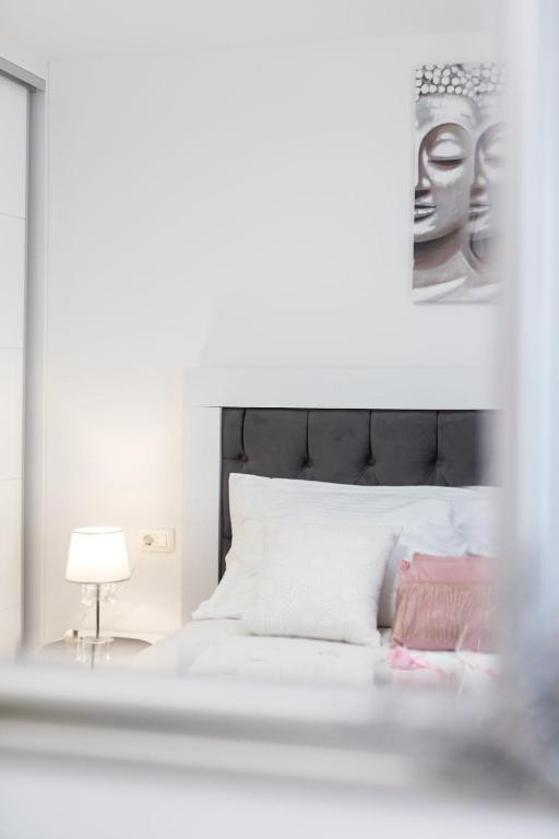 Posteľ alebo postele v izbe v ubytovaní Lux apartment Ema