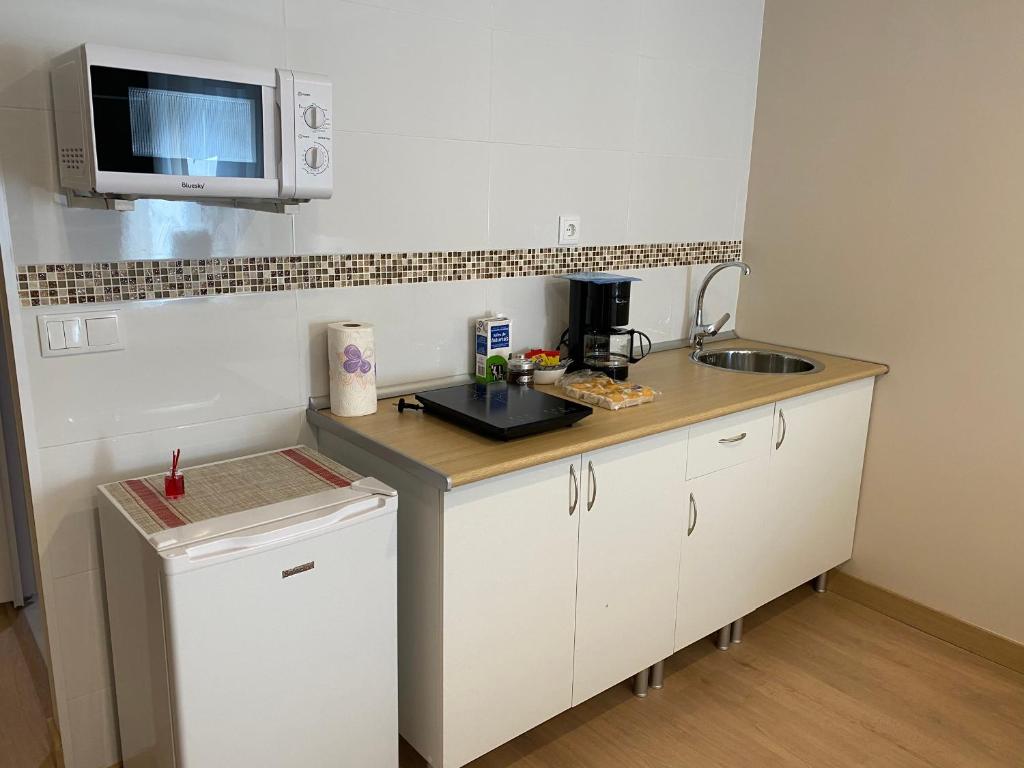 Alojamientos Muelle de Gijón - 16