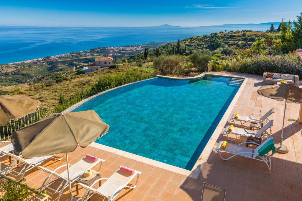 Villa Mirsini by Villa Plus, Spathíon Updated 2024 Prices