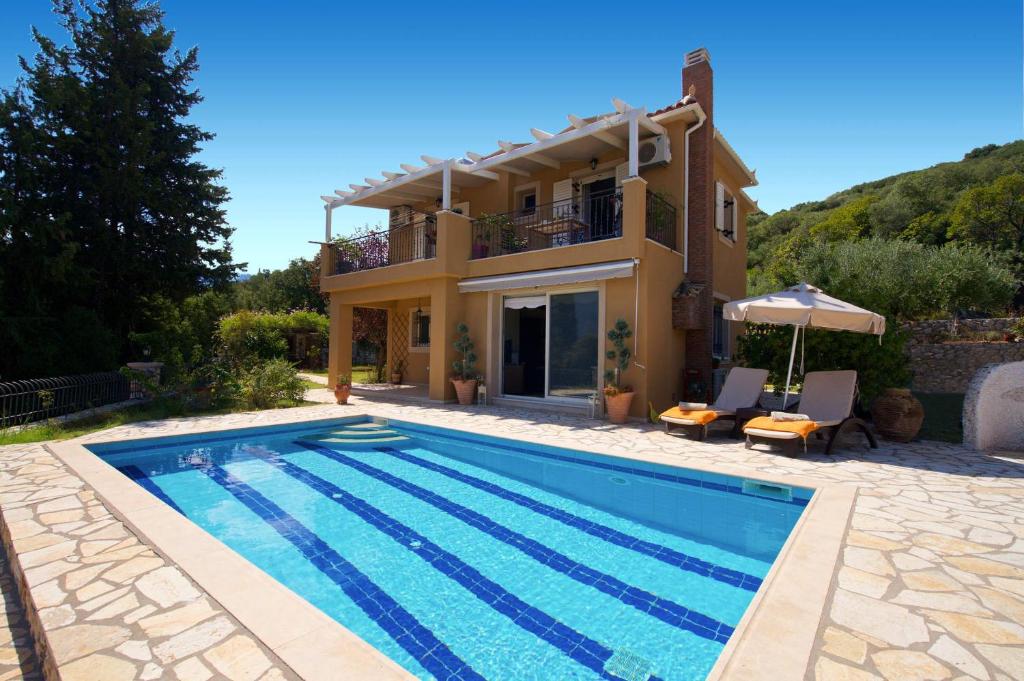 Bazén v ubytování Villa Melissani by Villa Plus nebo v jeho okolí